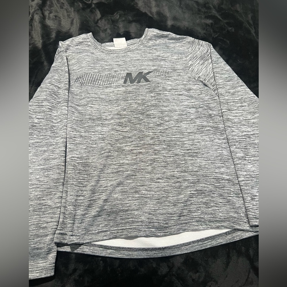 Michael Kors sweater shirt. Brand New. Just lost tag. Size M